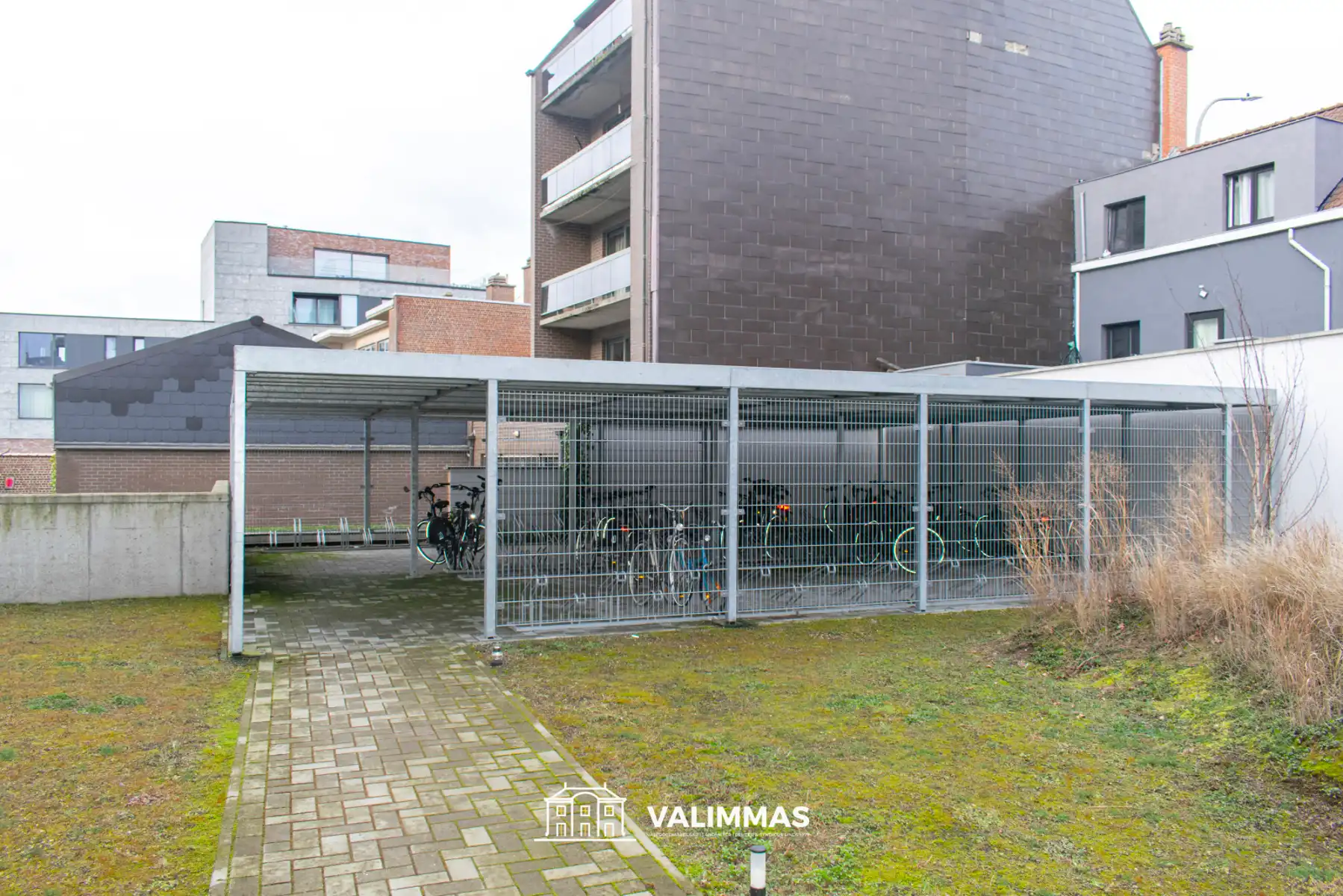 Energiezuinig hoekappartement met terras, kelder & garage... foto 4