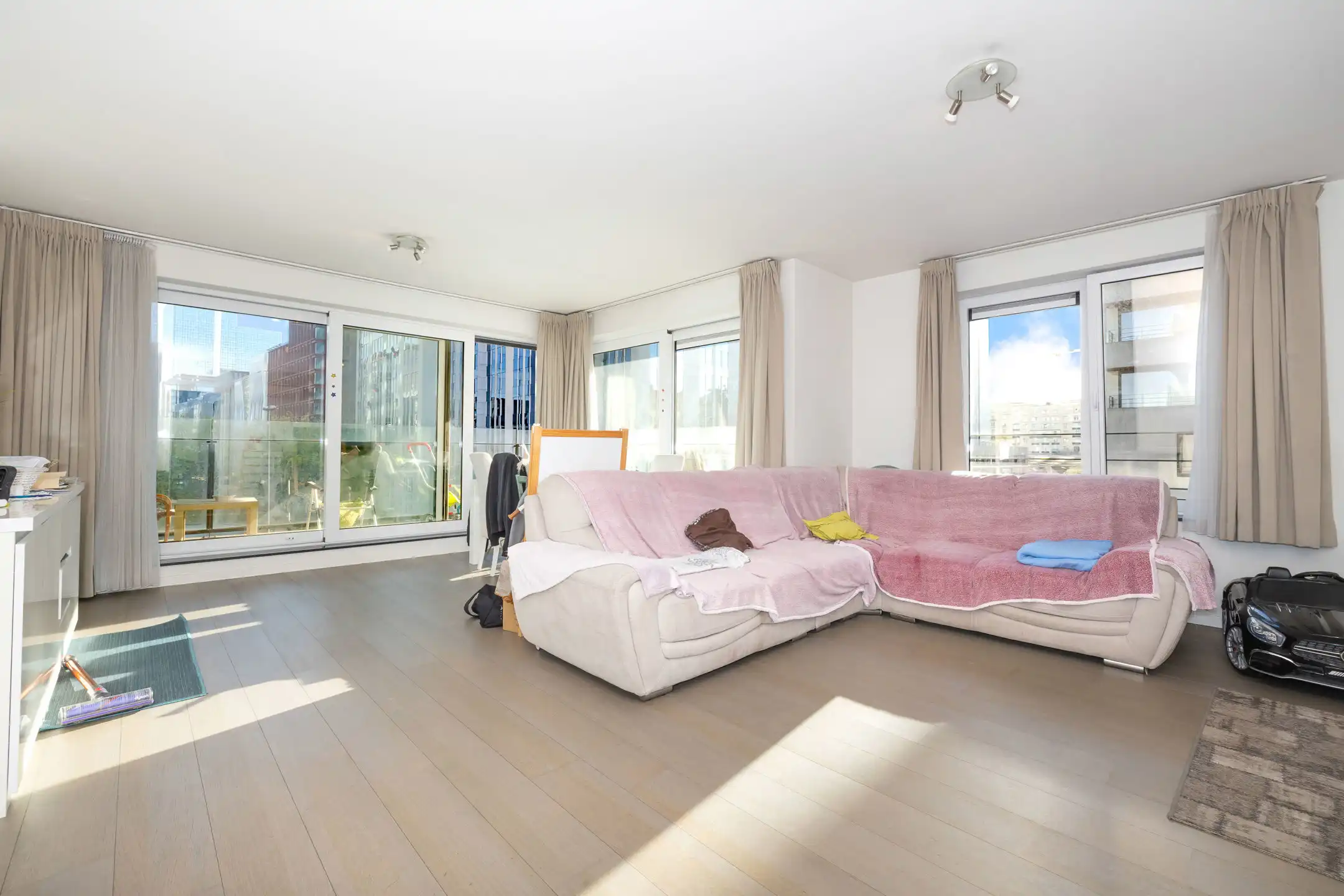 Appartement met 2 slaapkamers en terras foto 3