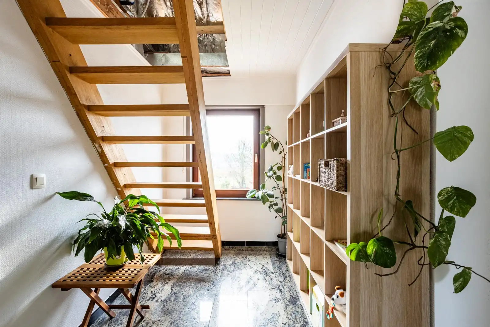 Centraal gelegen woning op een perceel van 10 are foto 19