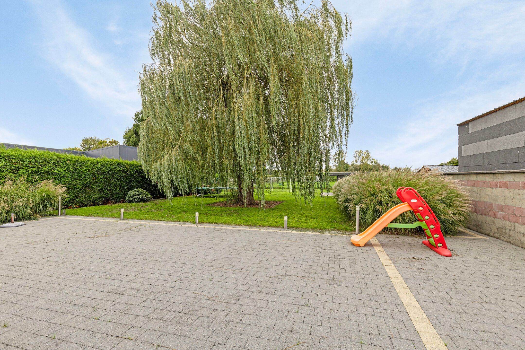 Woning met 4 slpk, ruimte voor vrij beroep en tuin. foto 26