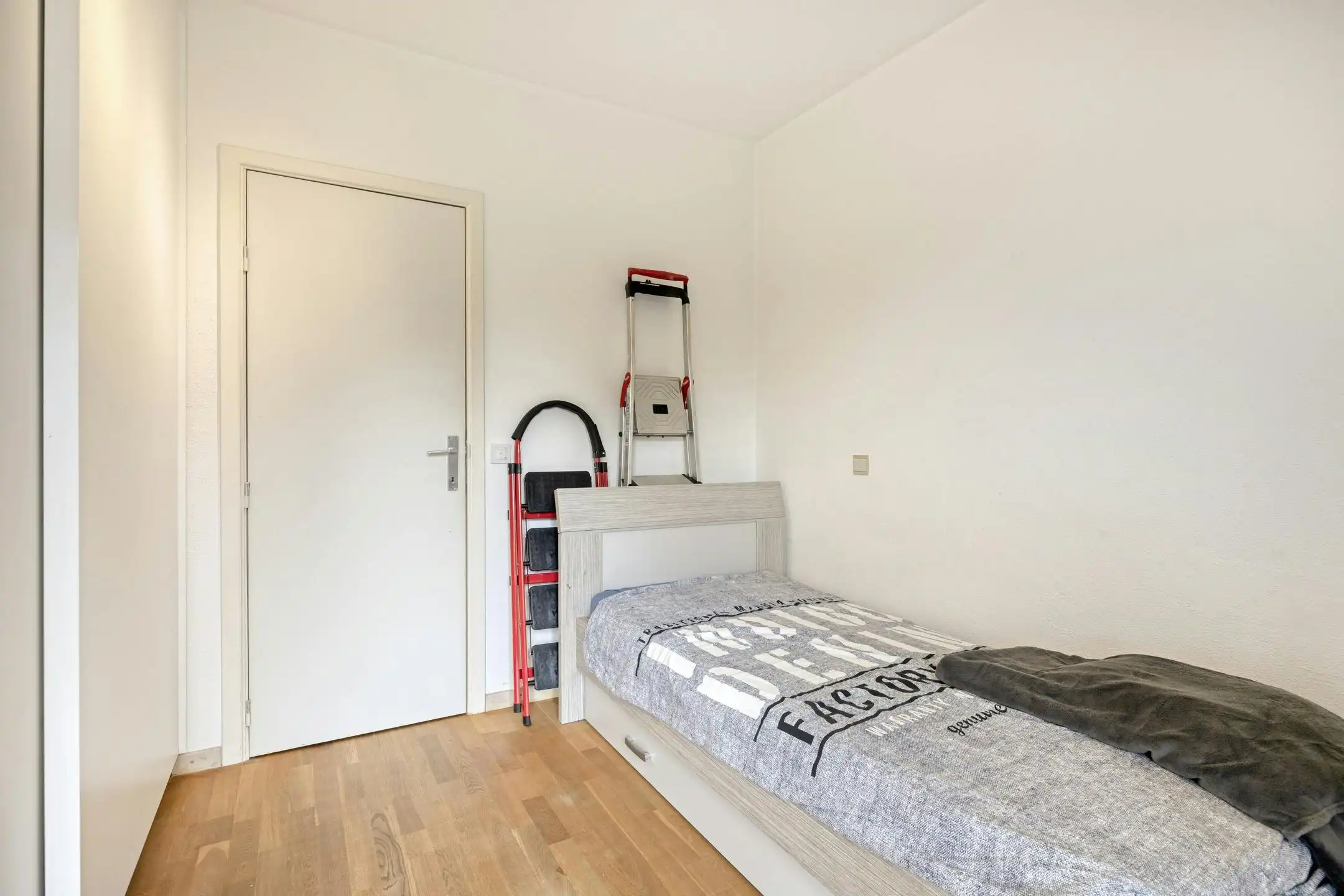 Ruim appartement met 2 (+1) slaapkamers te koop foto 9