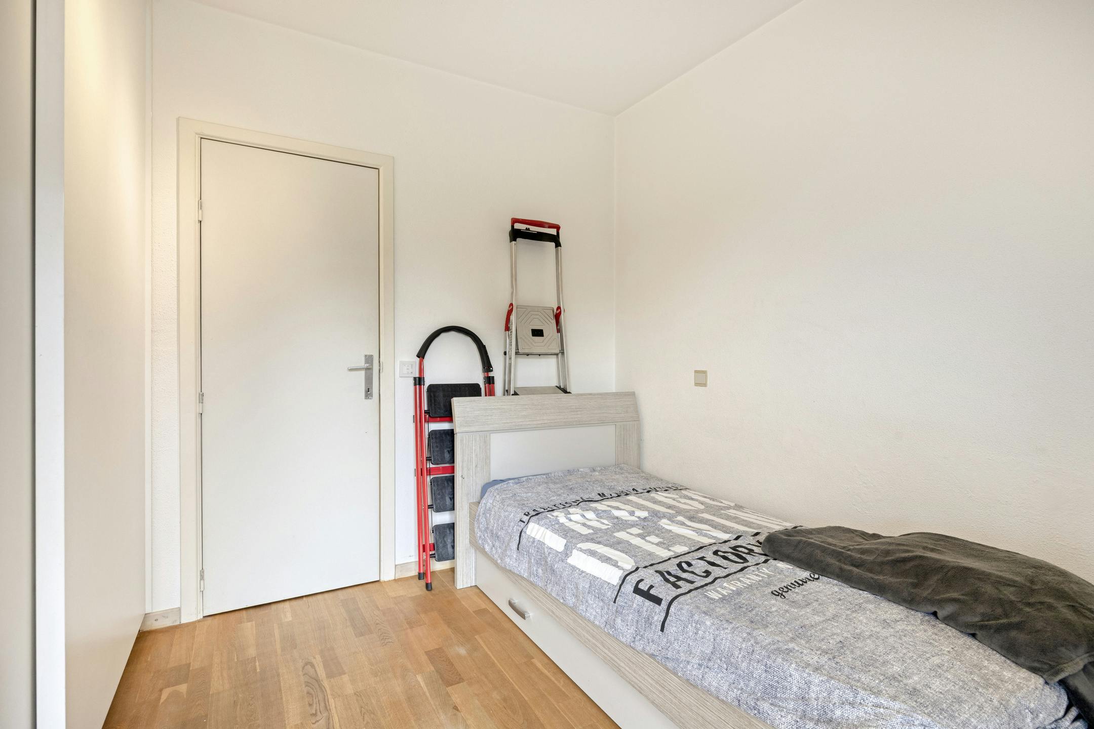 Ruim appartement met 2 (+1) slaapkamers te koop foto 9