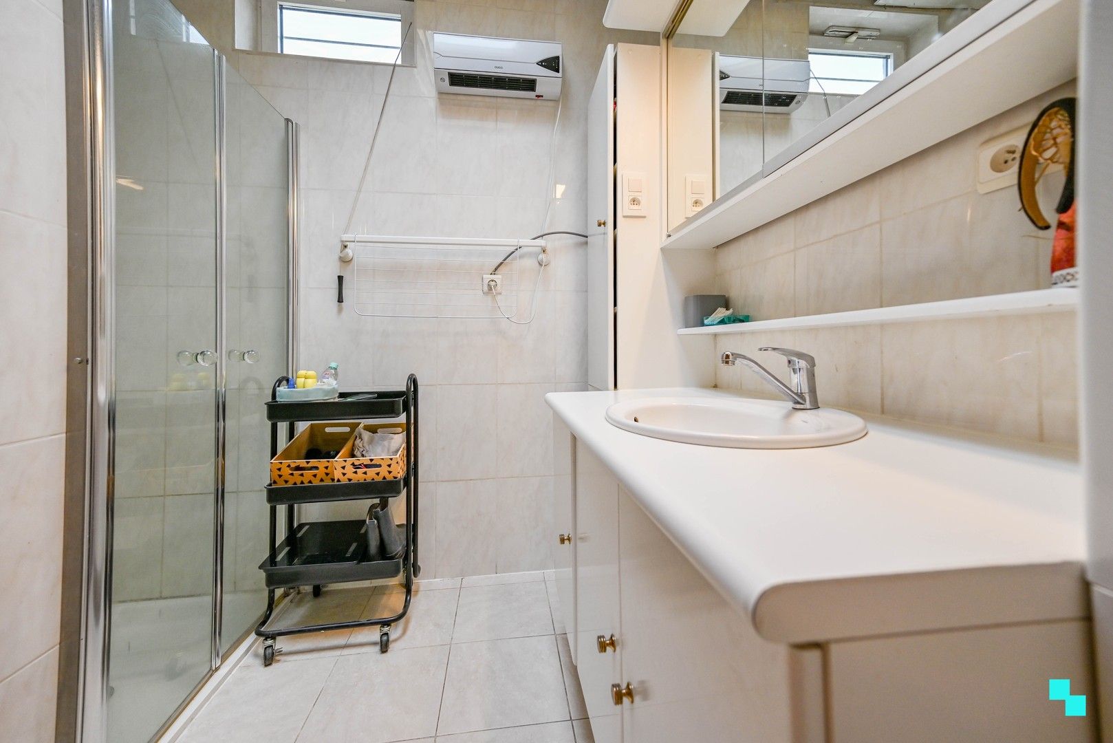 Ruime ééngezinswoning met drie slaapkamers nabij centrum Rumbeke foto 12