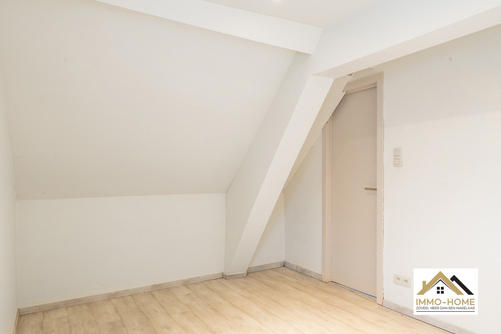 Instapklare open bebouwing op topligging foto 21