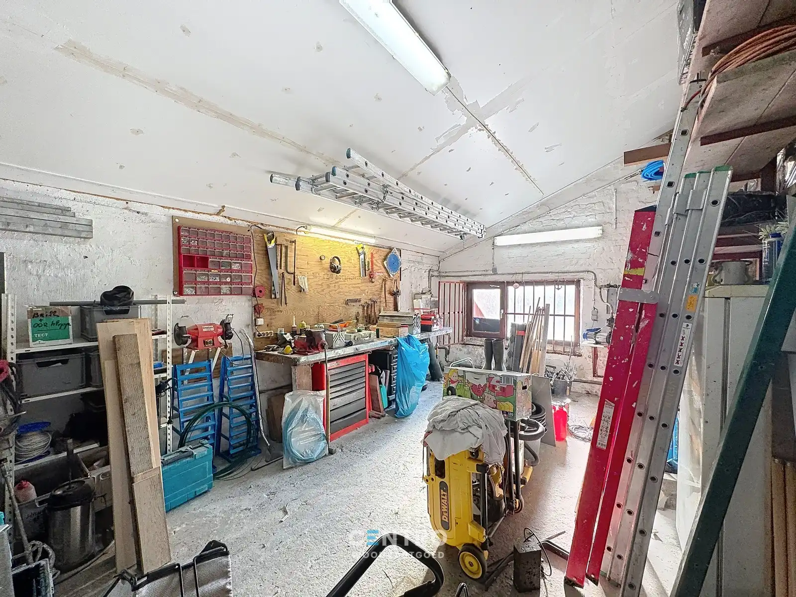 Woning met magazijn op interessante ligging te Gistel! foto 38