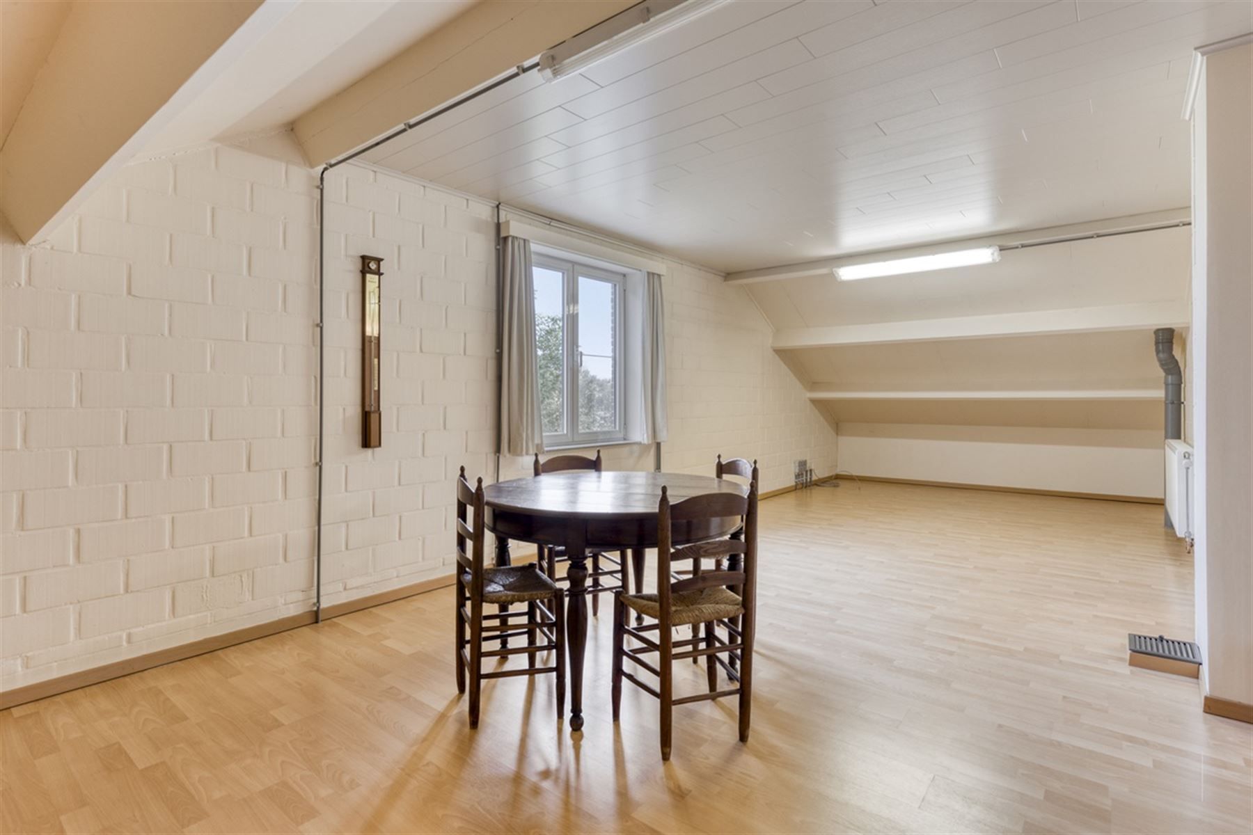 Bungalow met wijds uitzicht over de velden foto 17