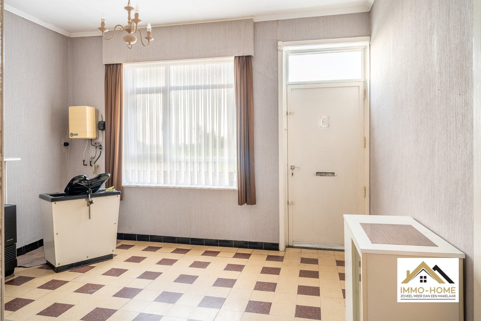 Te renoveren open bebouwing met veel potentieel!  foto 8