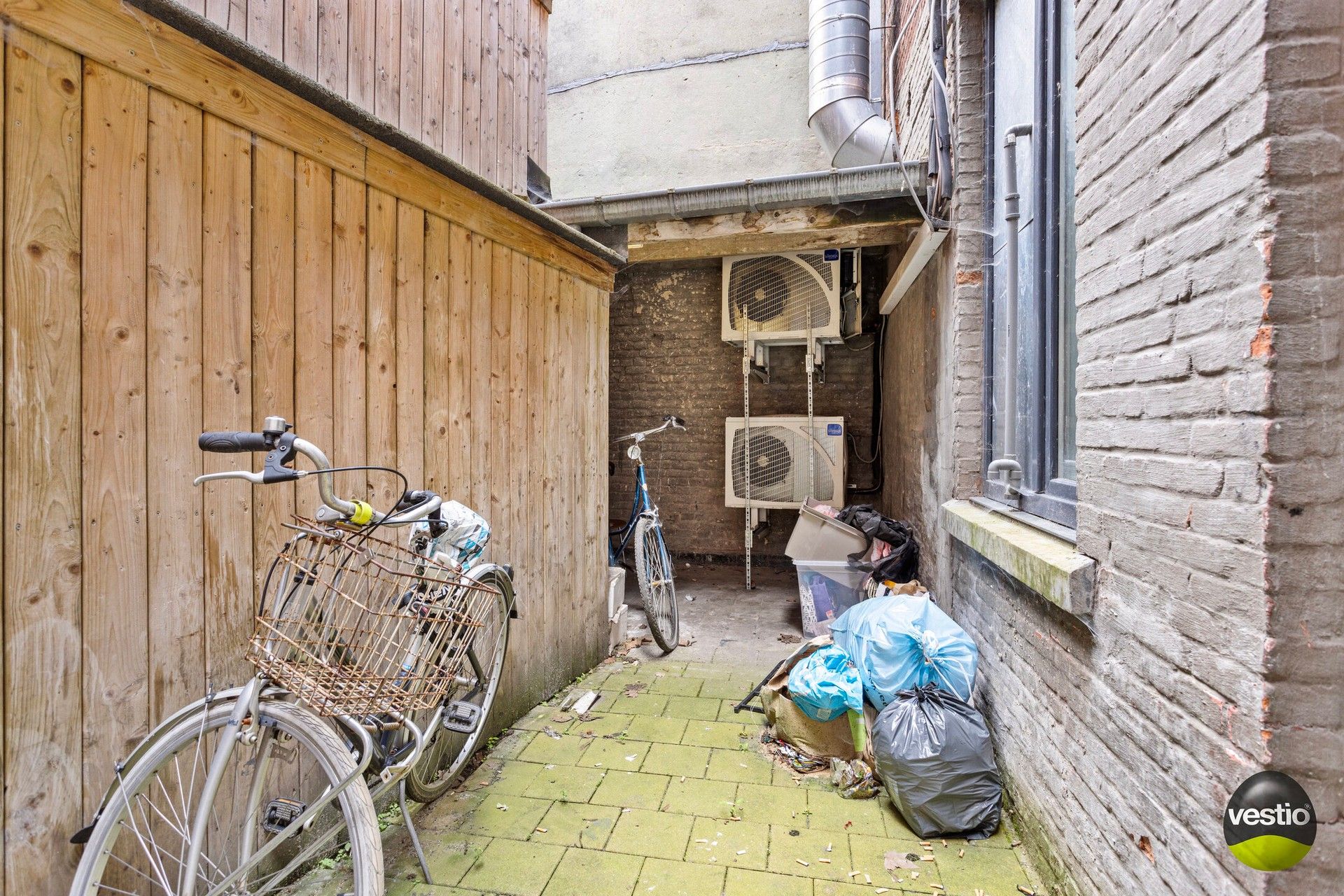 Opbrengstgebouw met 8 studentenkamers en gelijkvloerse handelsruimte in centrum Hasselt foto 8