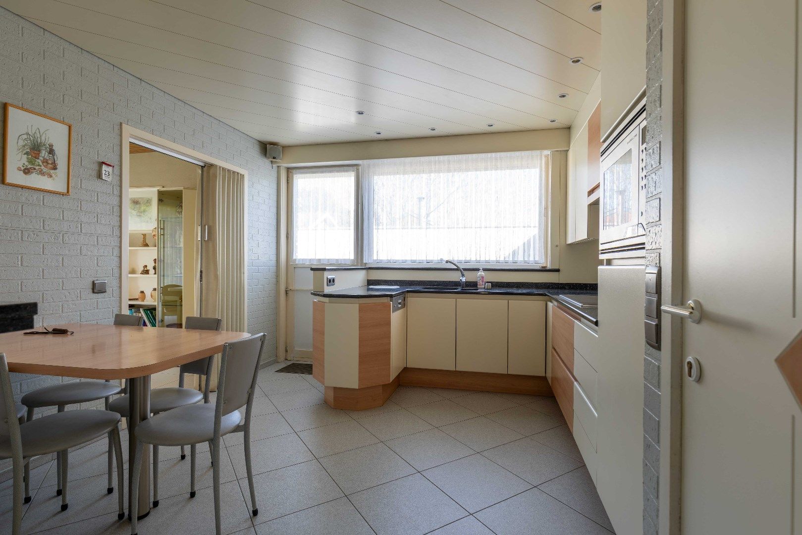 Gezellige woning met karakter, atelier en prachtige tuin (2 percelen!) in residentieel Sint-Andries foto 25