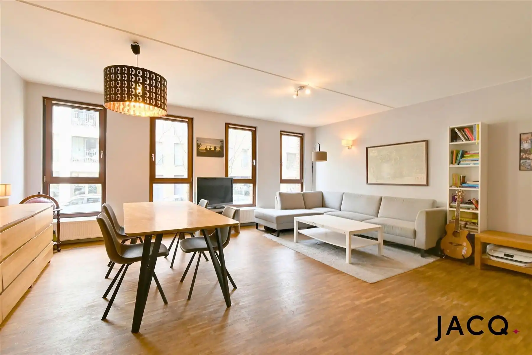 Recent appartement met 2 slaapkamers op toplocatie! foto {{pictureIndex}}