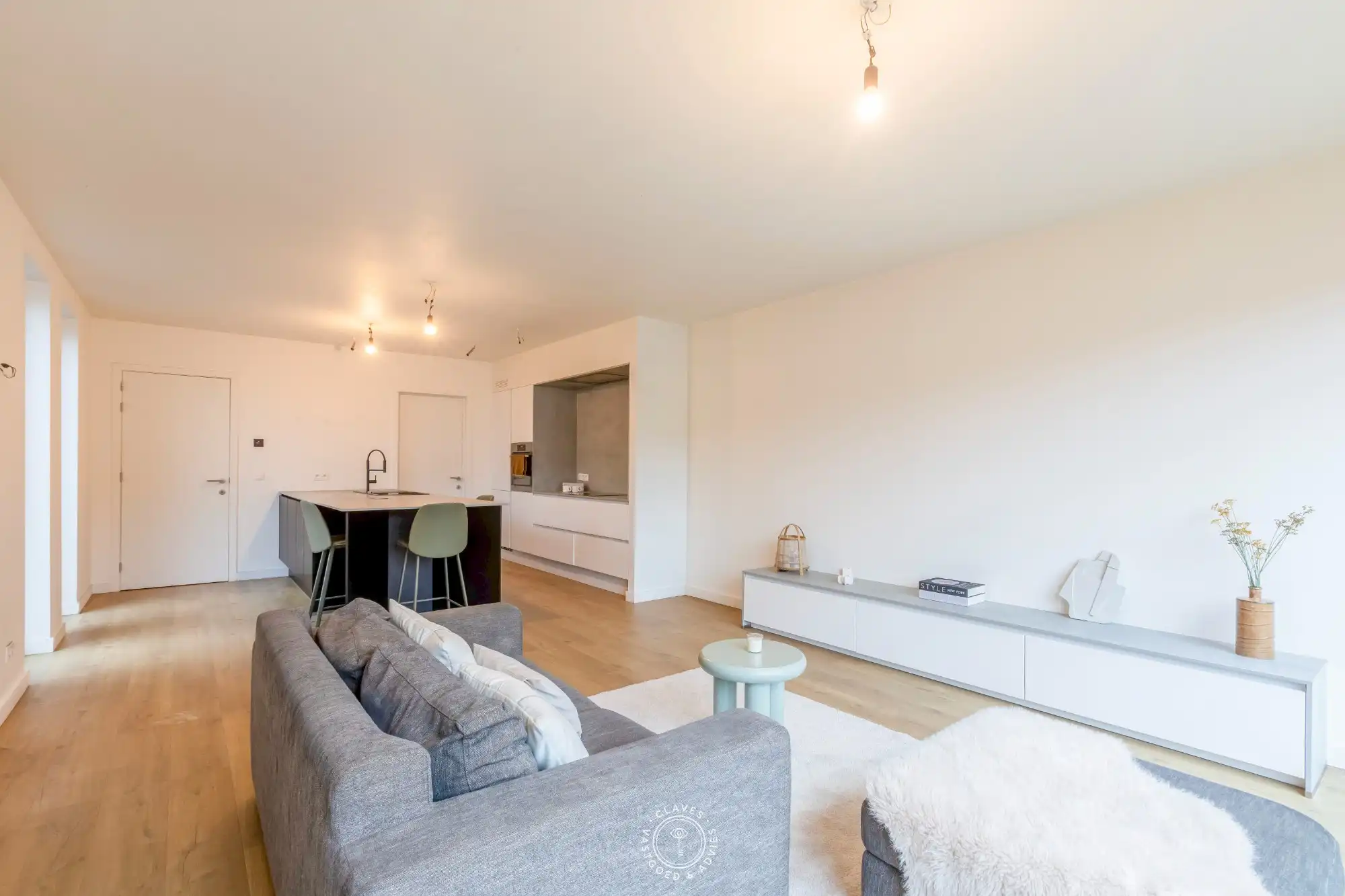 Zeer interessant en recent appartement met tuintje foto 4