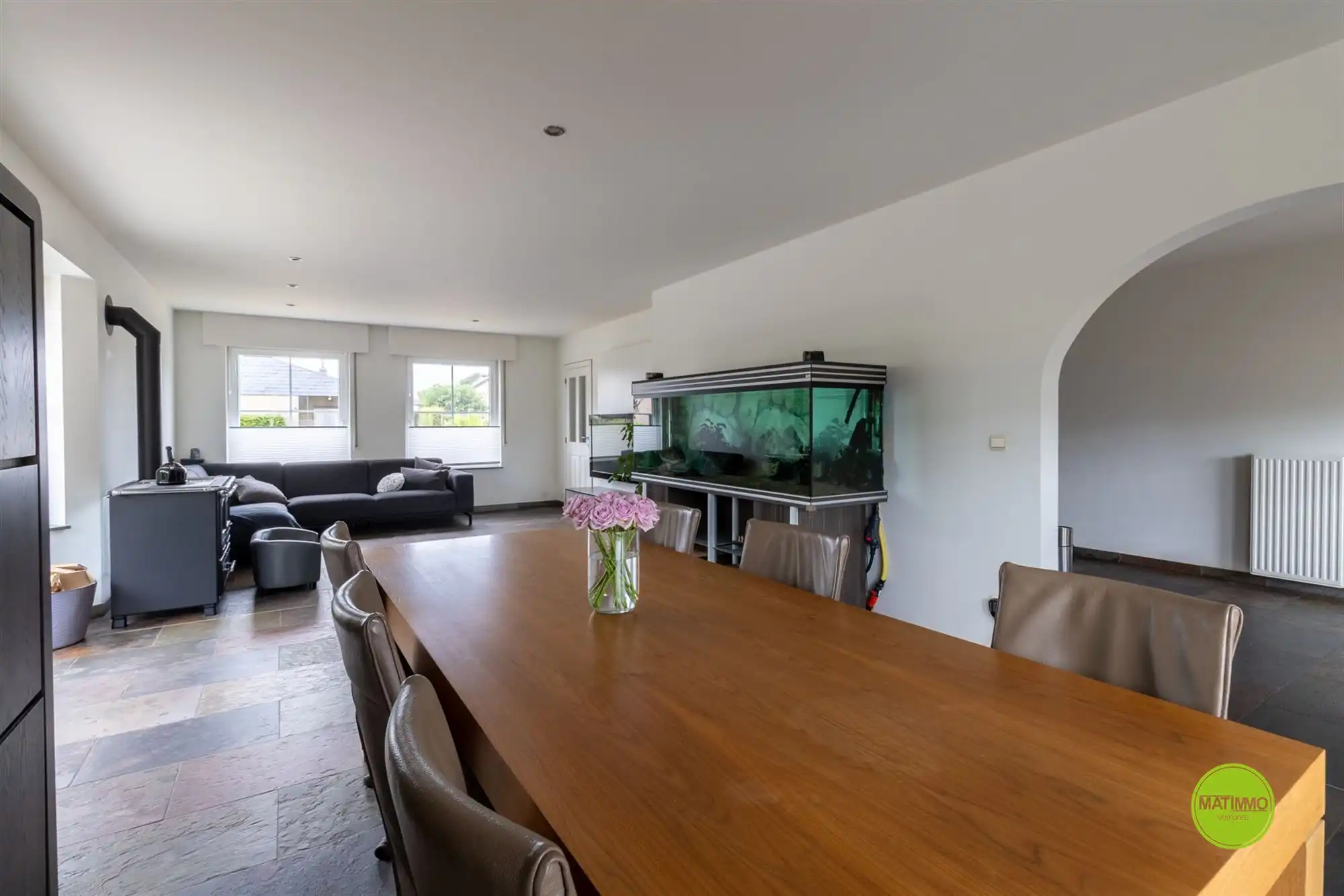 Instapklare vrijstaande woning met praktijkruimte foto 4