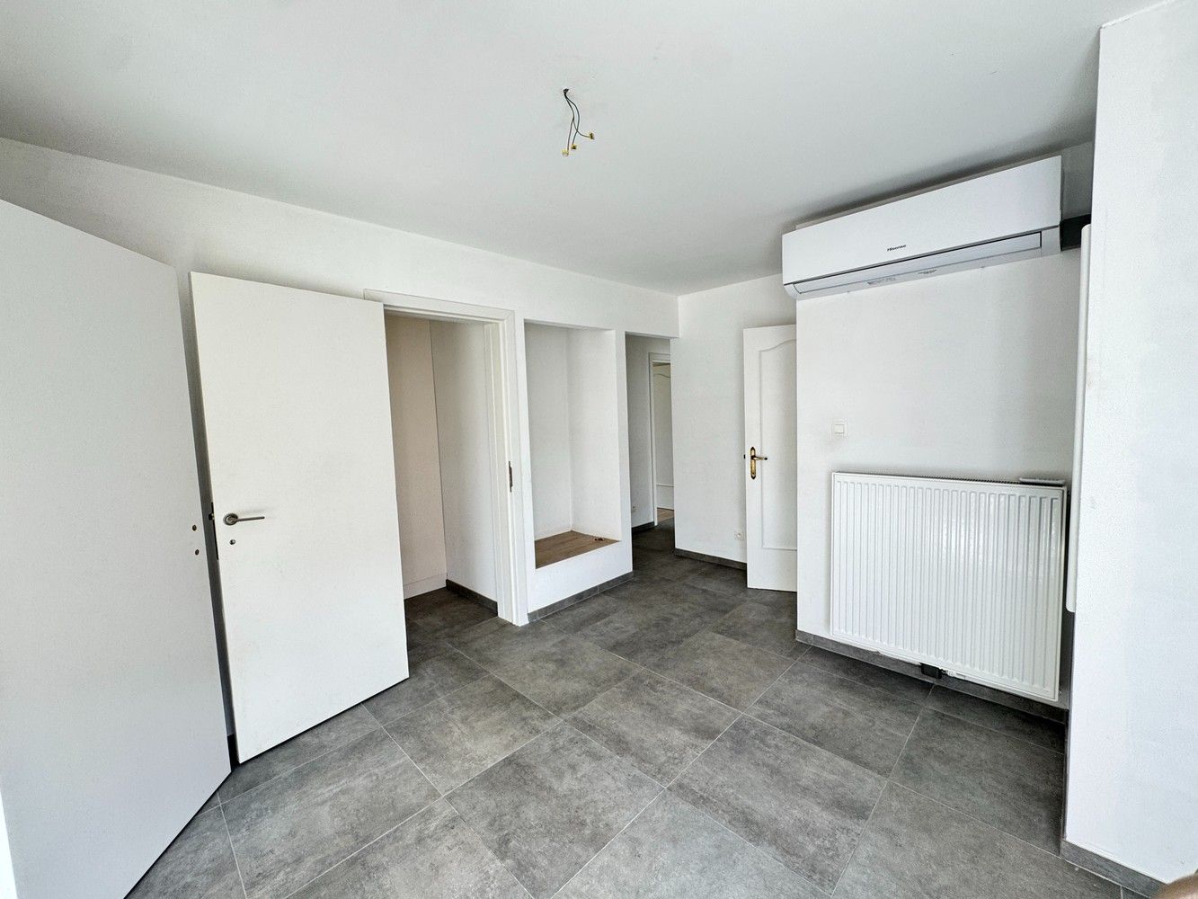 Gelijkvloerse woning met  tuin in het groene Zutendaal foto 3