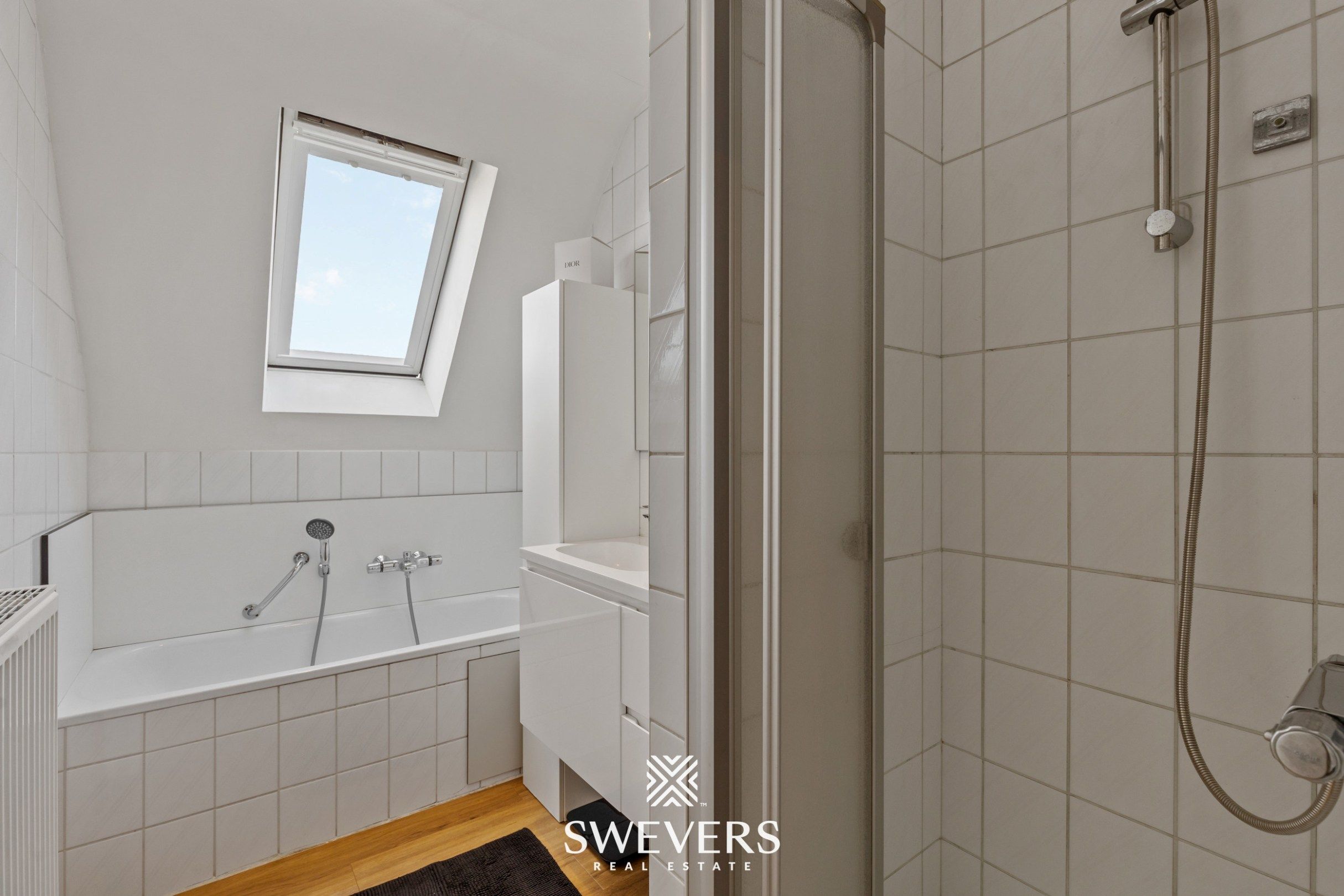 Knap gerenoveerd appartement met zonnig terras in hartje Hasselt foto 18