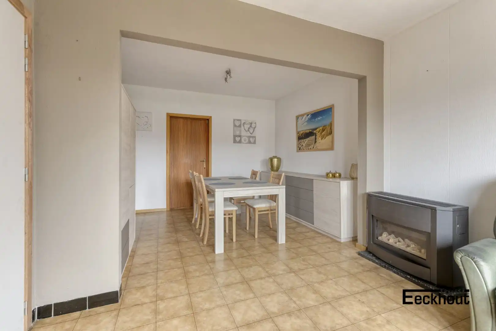 Charmant appartement met mooi zicht op wandelafstand van de zee! foto 4