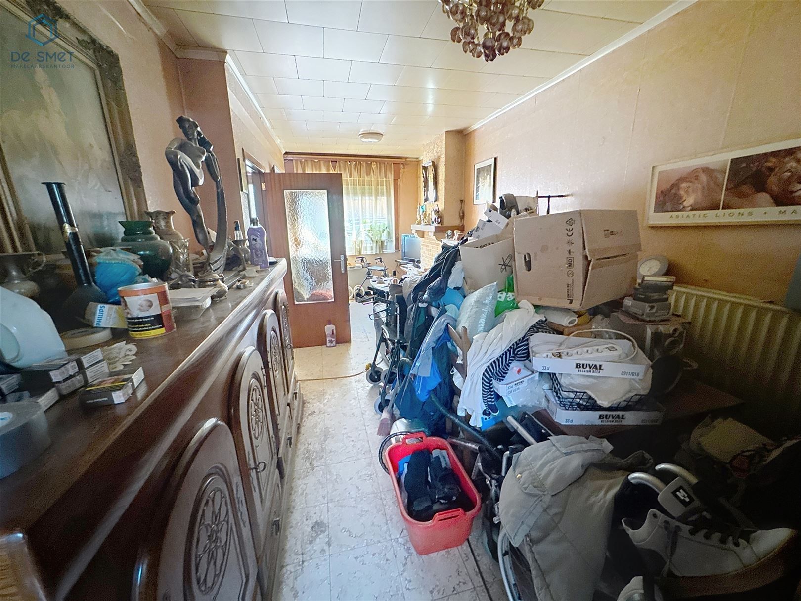 TOTAAL TE RENOVEREN WONING MET 2 SLP EN KLEIN TERRAS foto 2