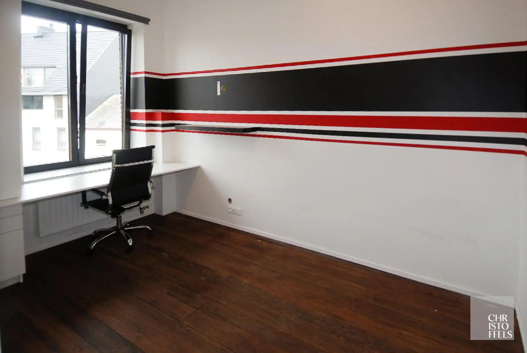 Herenhuis met commerciële ruimte (107m²) en woonst (200m²)! foto 20