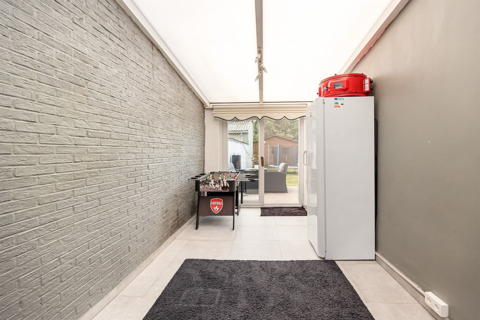 Compact comfort met zonnige tuin in Merksem

 foto 8