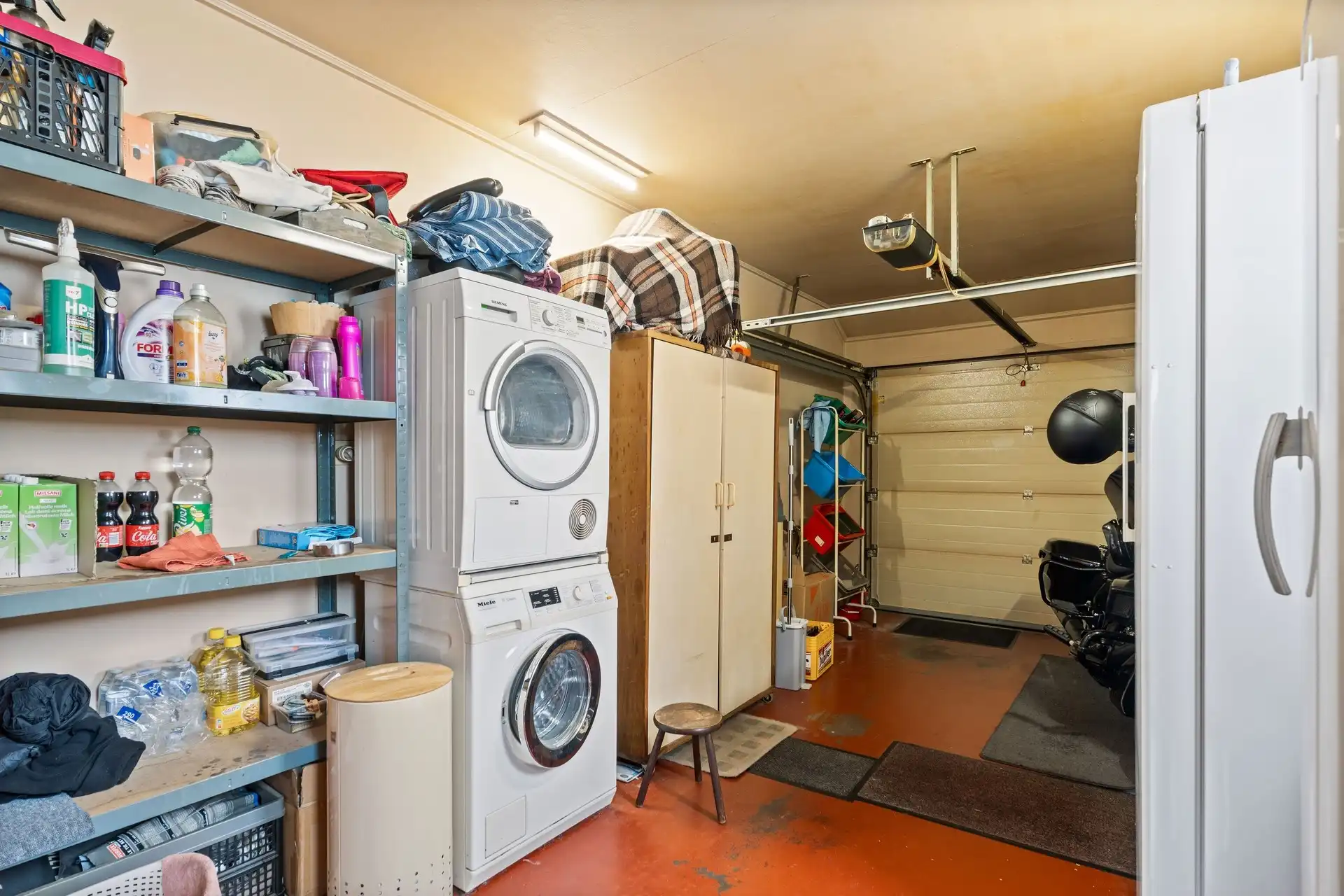 Rustig gelegen bungalow op een rustige ligging te Berlare op 885m² grond. foto 10