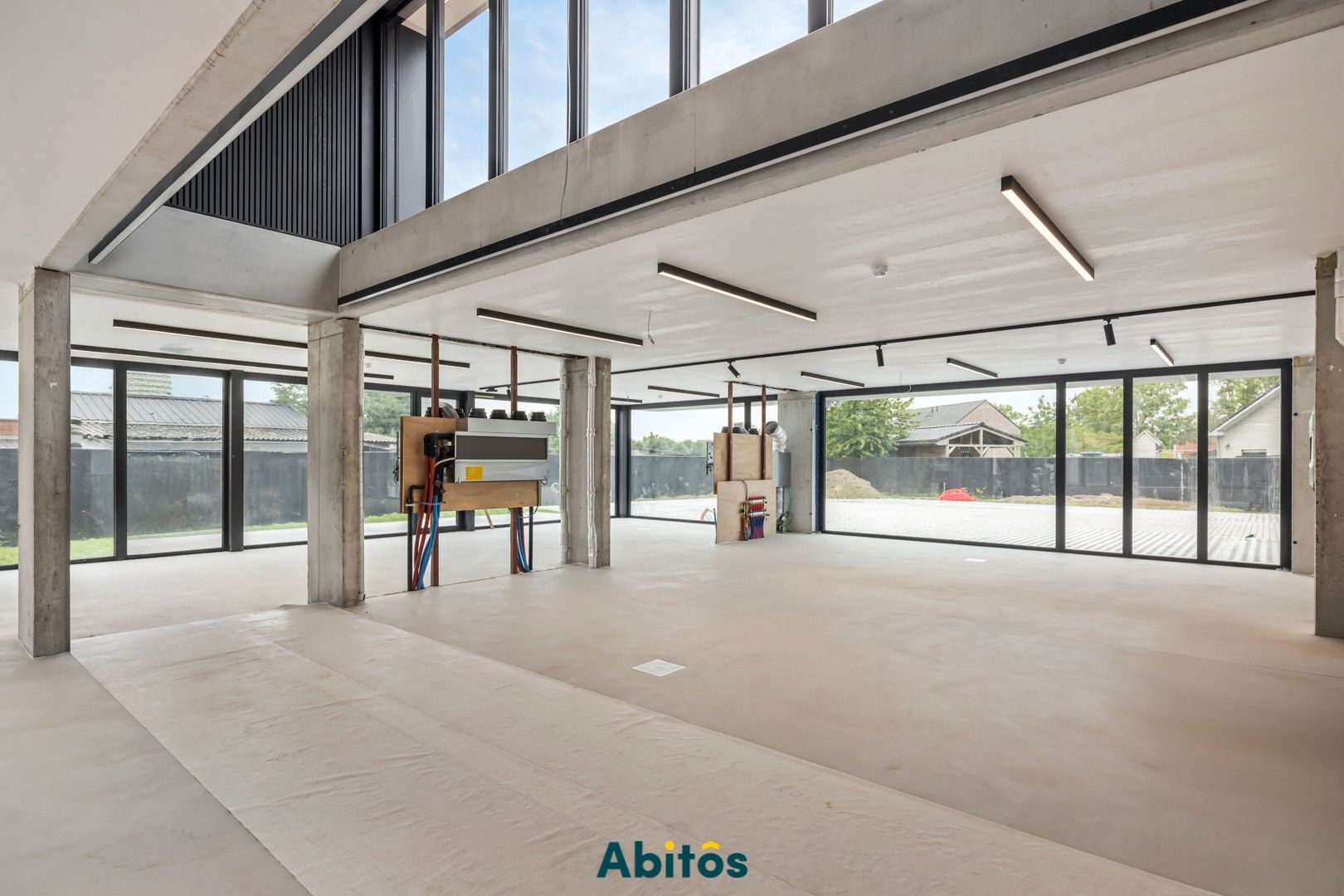 Commerciële ruimte met uitstekende visibiliteit en bereikbaarheid foto 21