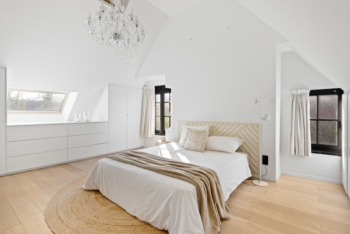 Super charmante woning met 2/3 slaapkamers in een doodlopende straat vlakbij het centrum van Schilde. foto 16