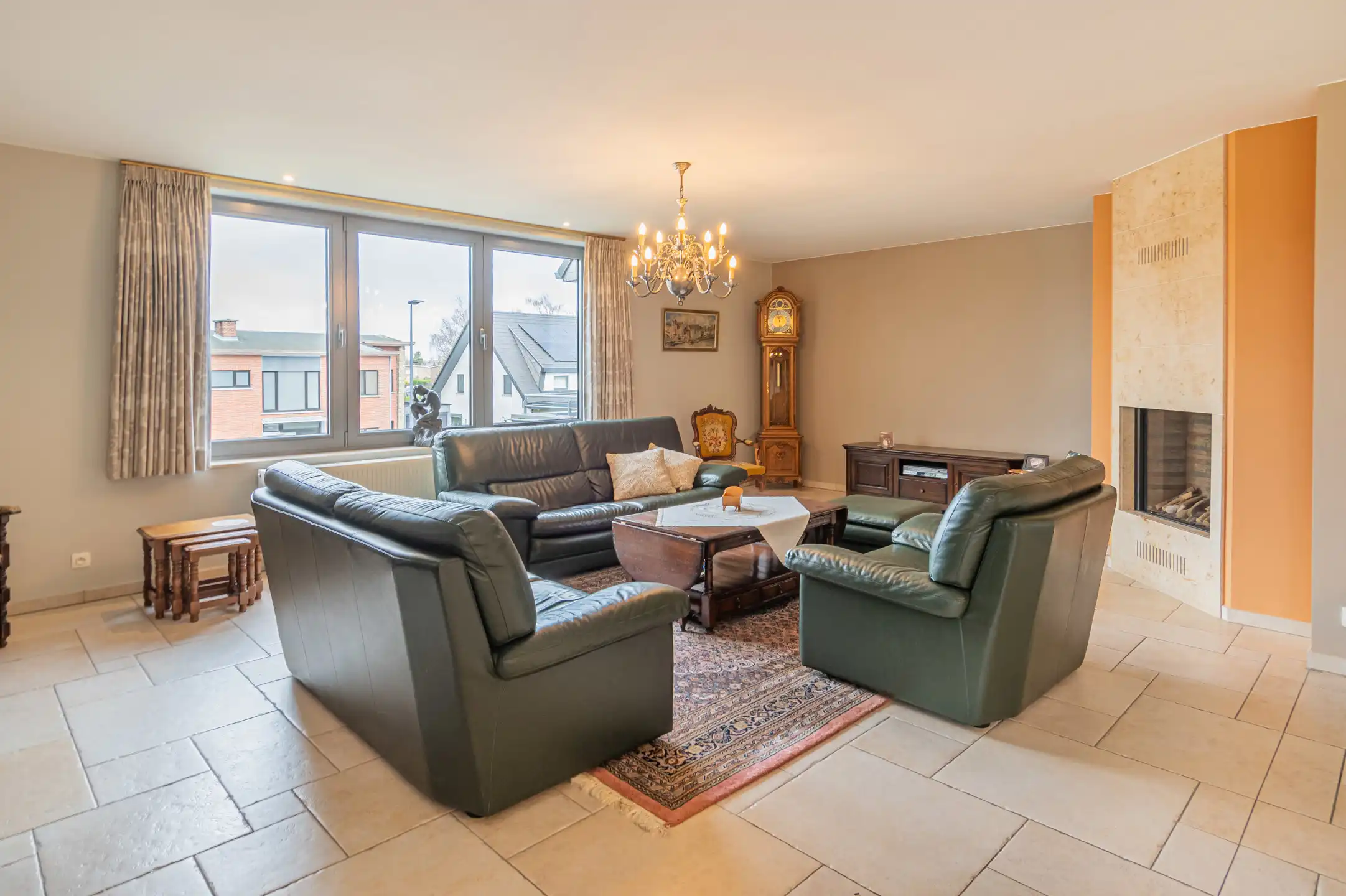 Ruim en instapklaar appartement met 2 terrassen en garage foto 7