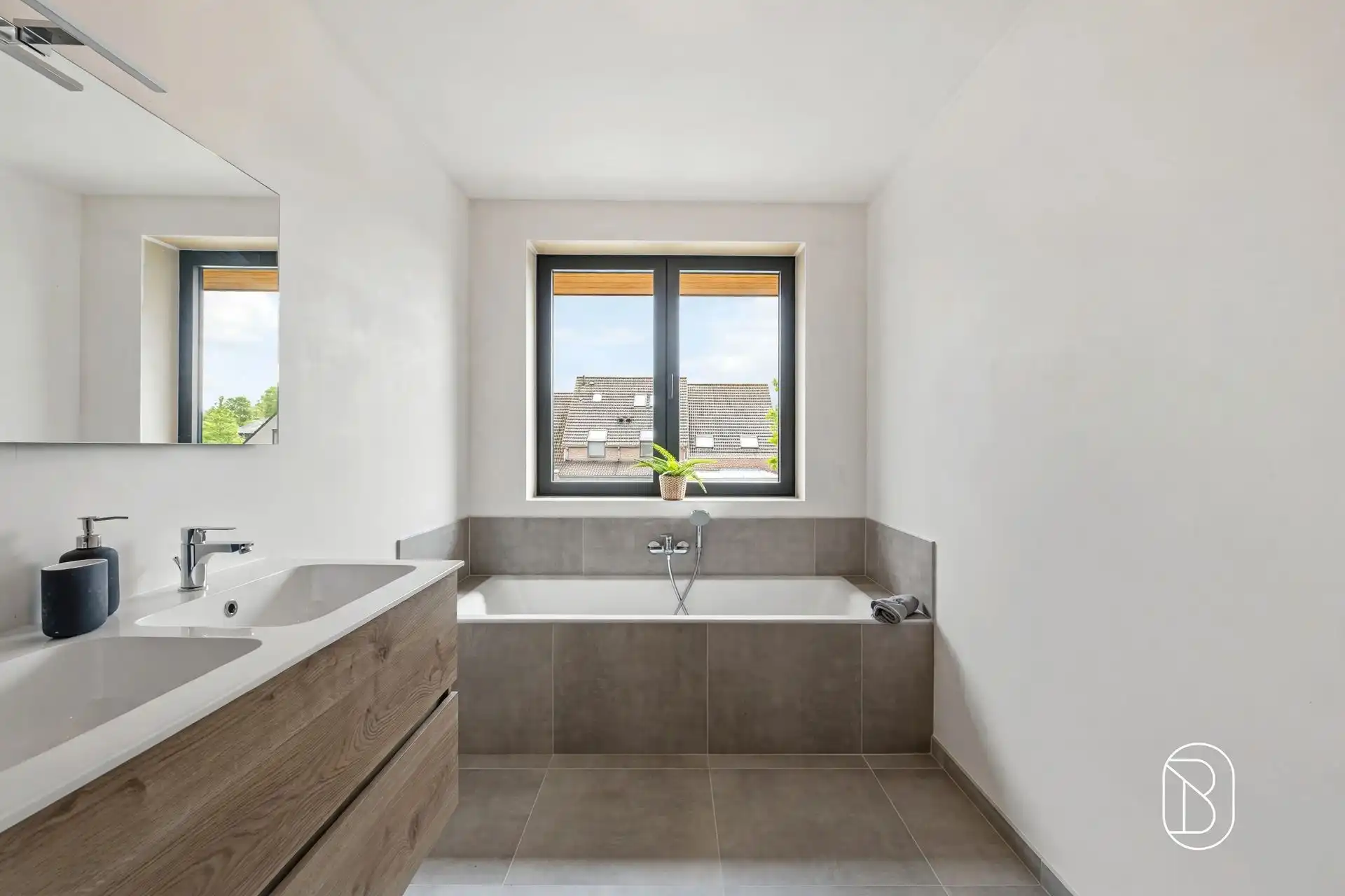 Kwalitatieve moderne ruime nieuwbouwwoning HOB met 3 SLK! foto 15