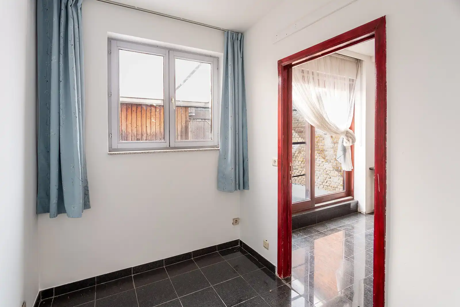 Ruime triplex met 5 slpk en terras in Antwerpen foto 3