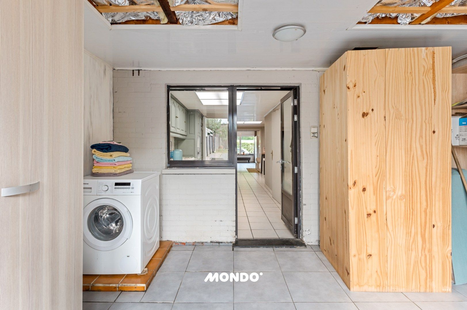 Charmante woning met westgerichte tuin te Hemiksem foto 9