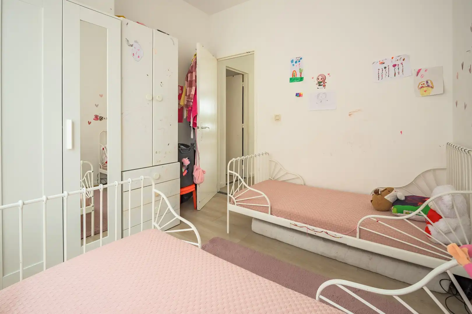 2-slaapkamerappartement vlakbij Park Spoor Noord en Antwerpen centrum! foto 12