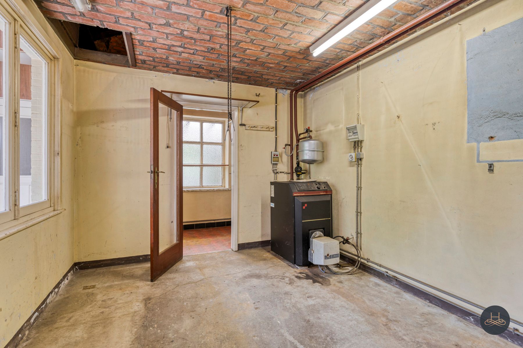 Karaktervolle woning met zeer veel mogelijkheden op 19a foto 13