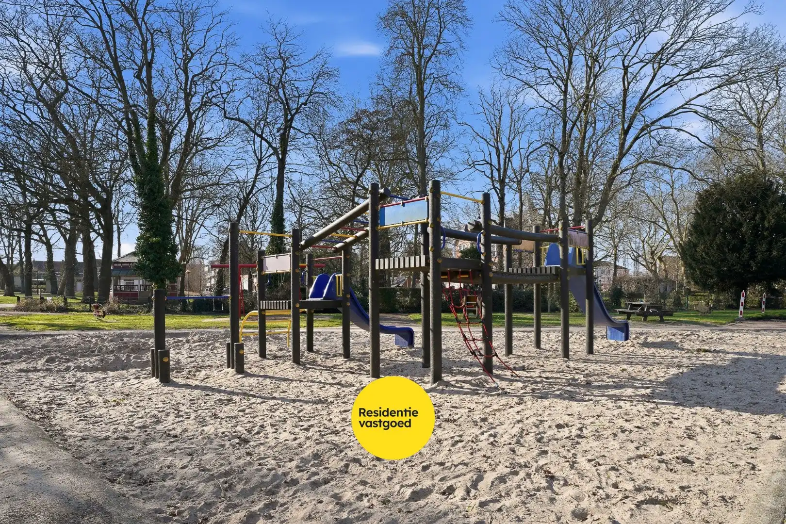 Goed onderhouden rijwoning nabij de Groene Kouter in Zwevegem foto 20