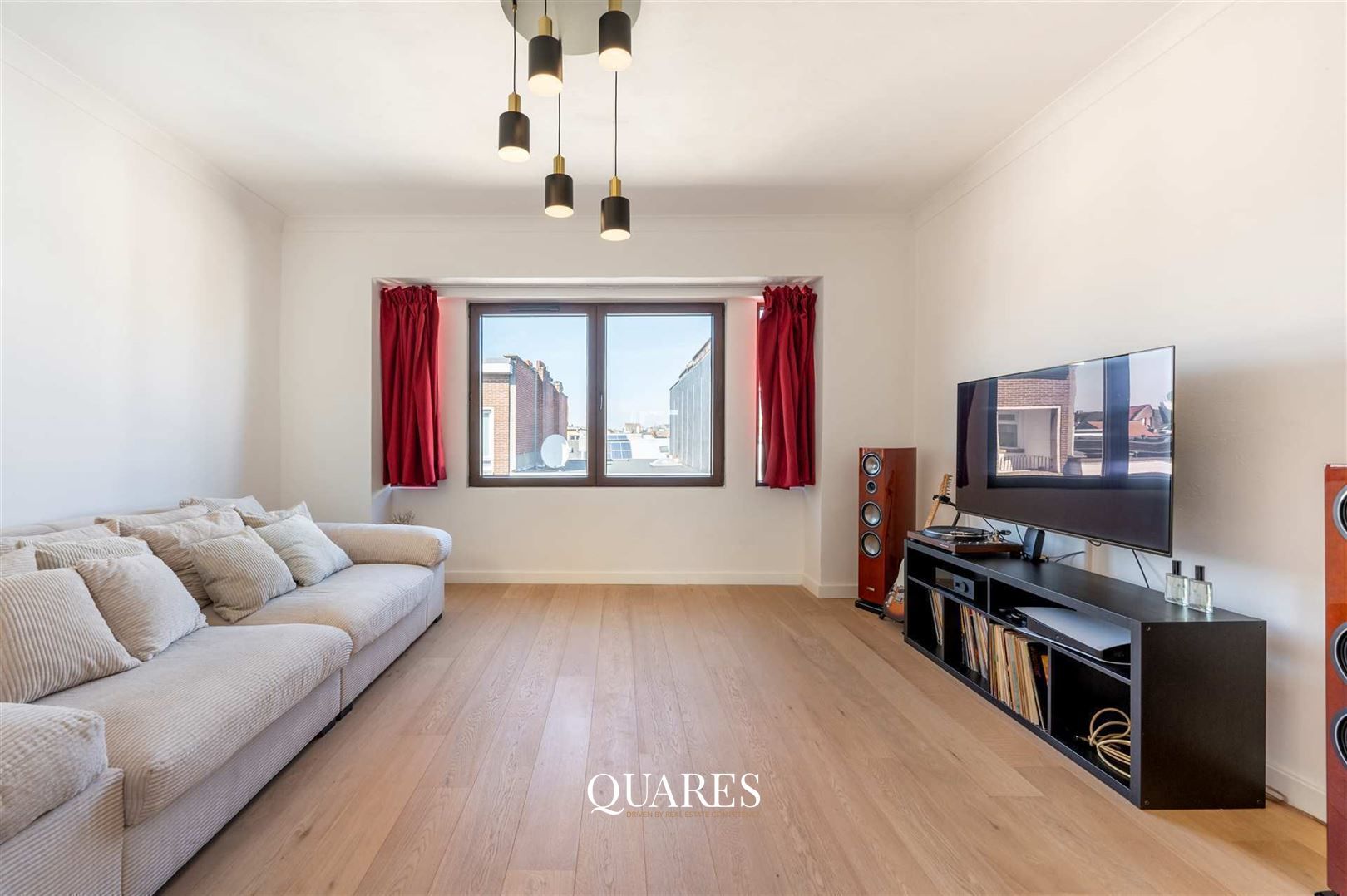 Lichtrijk en gezellig wonen foto 10