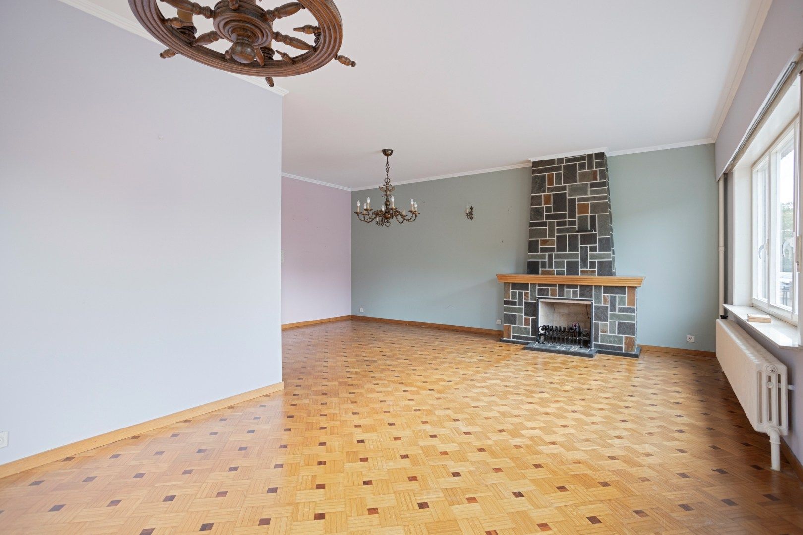 Halfopen bebouwing met 4 slaapkamers,  bureau en ruime tuin in Kessel-Lo - bewoonbare opp. 179 m²  foto 4