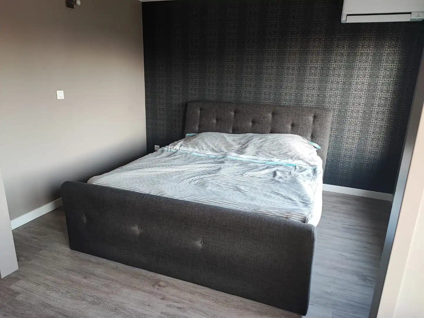 Rijwoning met 2 slpks op wandelafstand van het centrum van Meerhout met tuin en garage !  foto 7