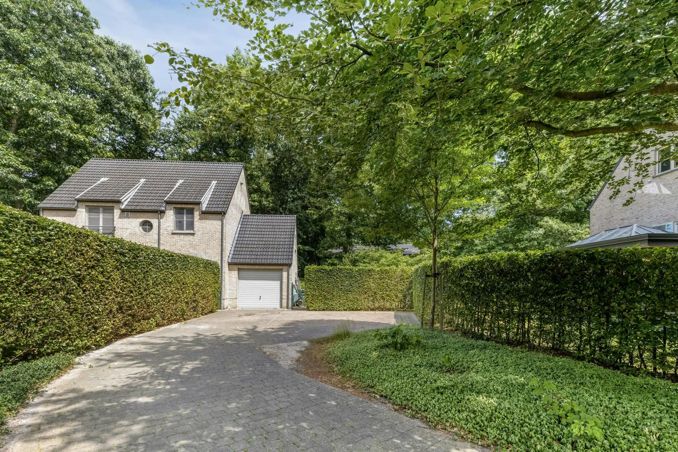 Prachtig huis te koop in een groene omgeving in Kapellen! foto 3