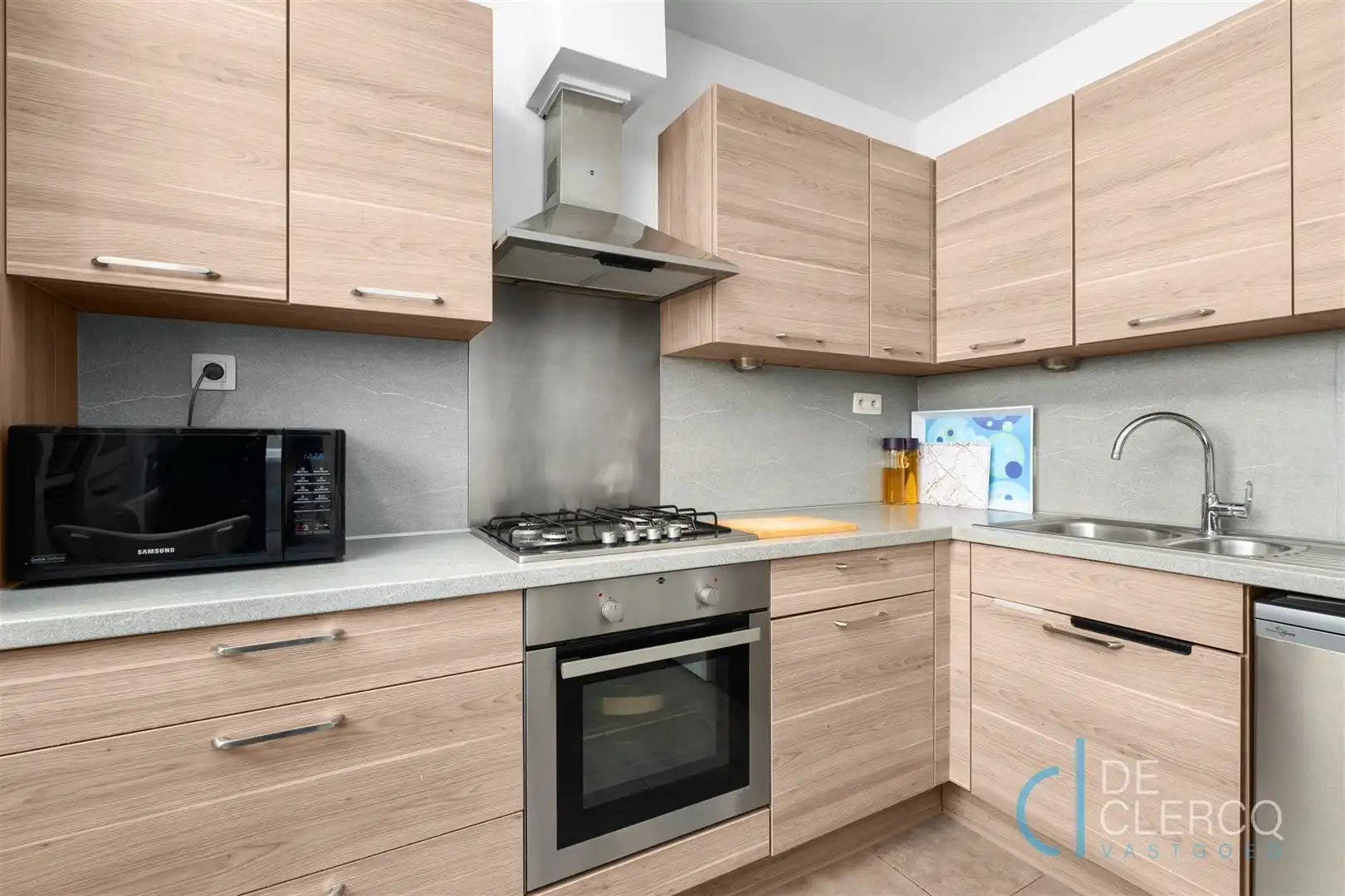 Charmante woning met 4 slaapkamers te koop in Gent!  foto 7