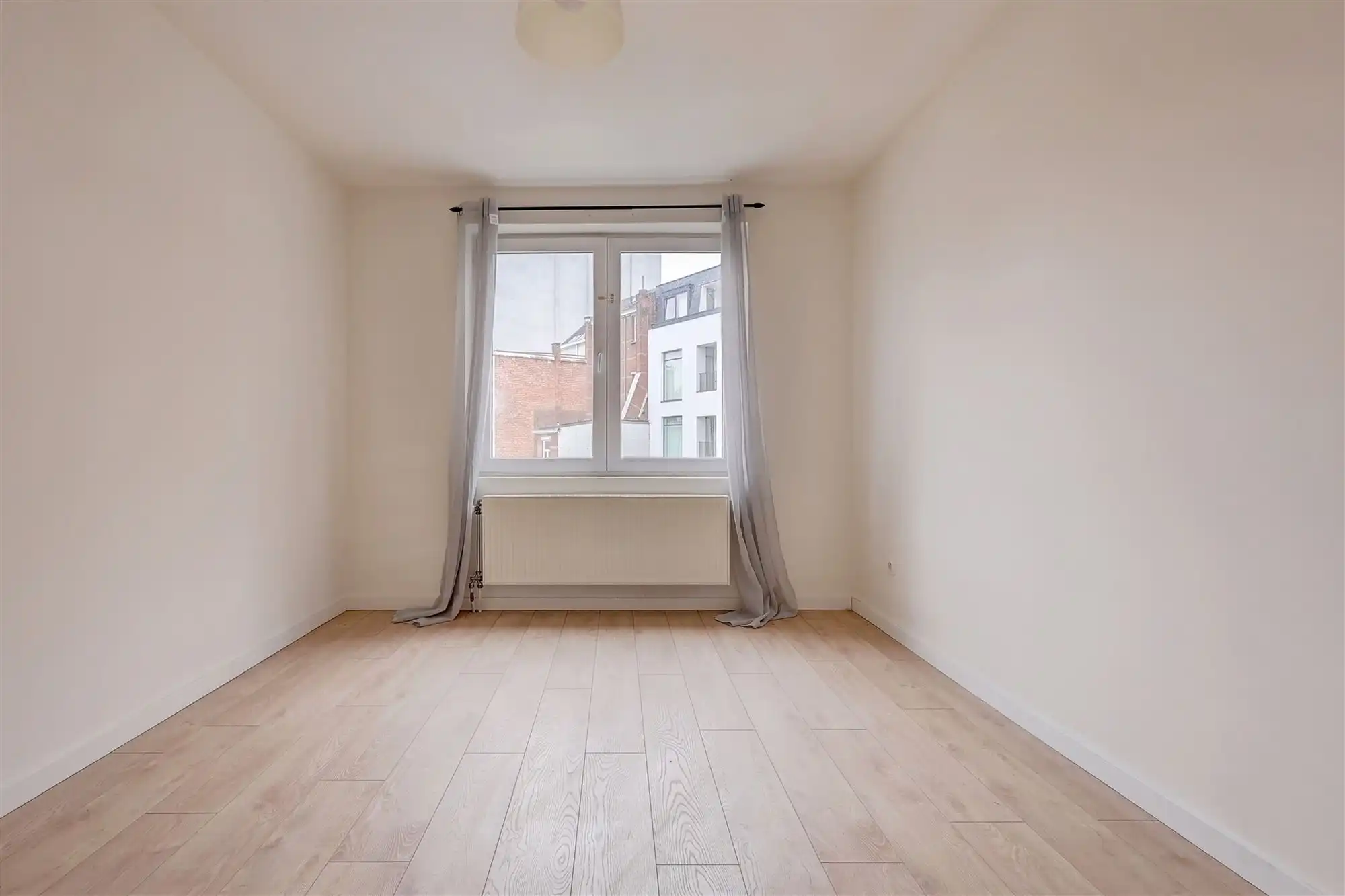 Appartement met twee slaapkamers vlakbij 't Zuid in Antwerpen foto 7