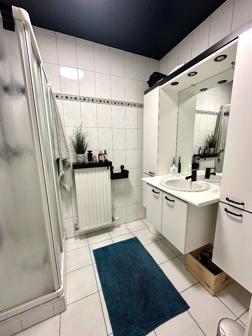 Appartement gelegen in de zeer geliefde Heilig-Hartwijk in Hasselt. foto 7