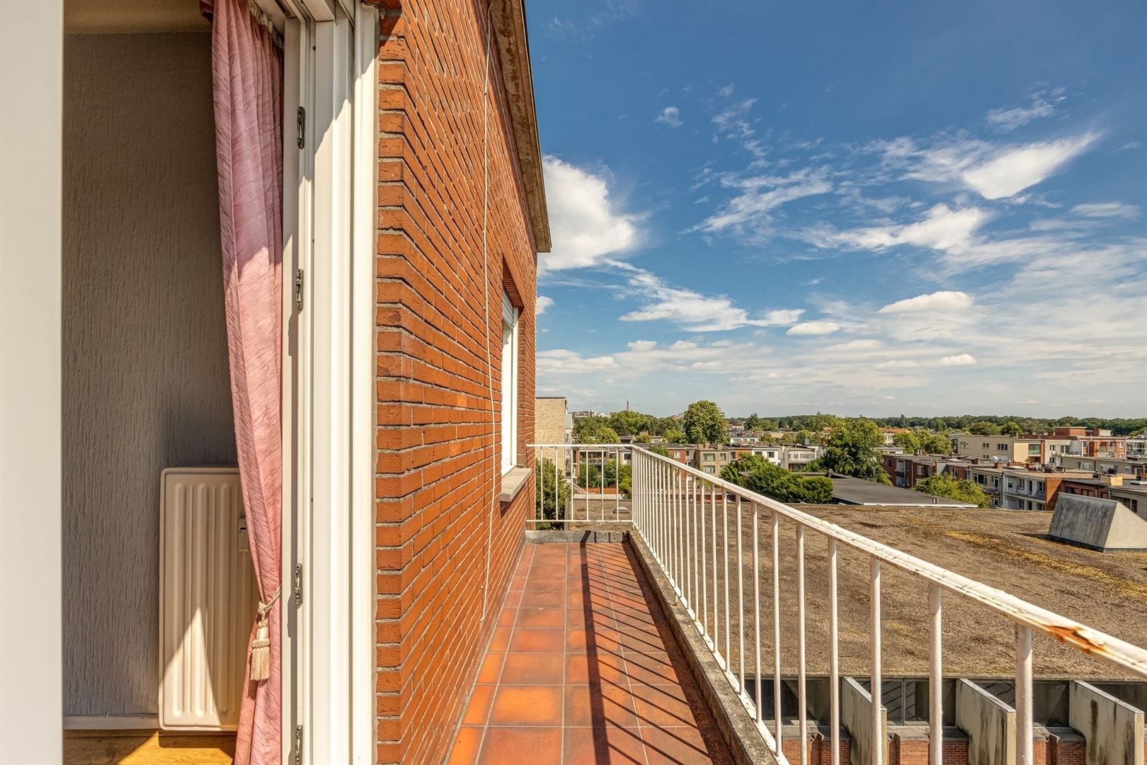 Dakappartement met 3 slaapkamers en autostaanplaats foto 17