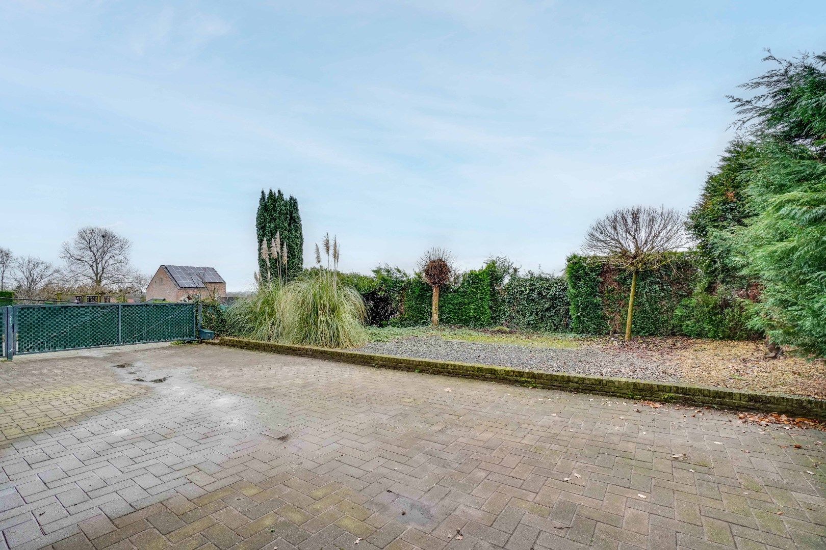 GEZINSWONING MET EEN BEWOONBARE OPP. VAN 310 M² + LOODS TE GELLIK !  foto 29