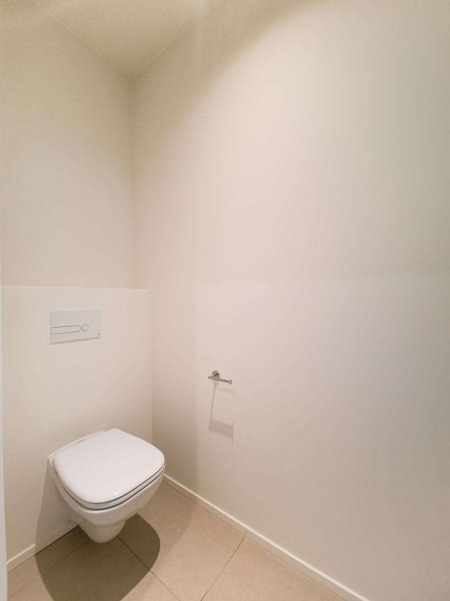 Gemeubeld 1K appartement omringd door park en natuur  foto 12