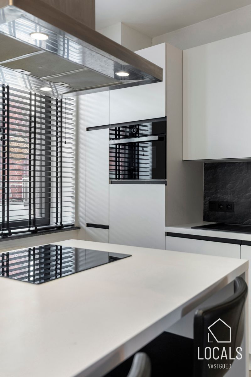 Volledig gerenoveerde woning in centrum Ninove foto 13