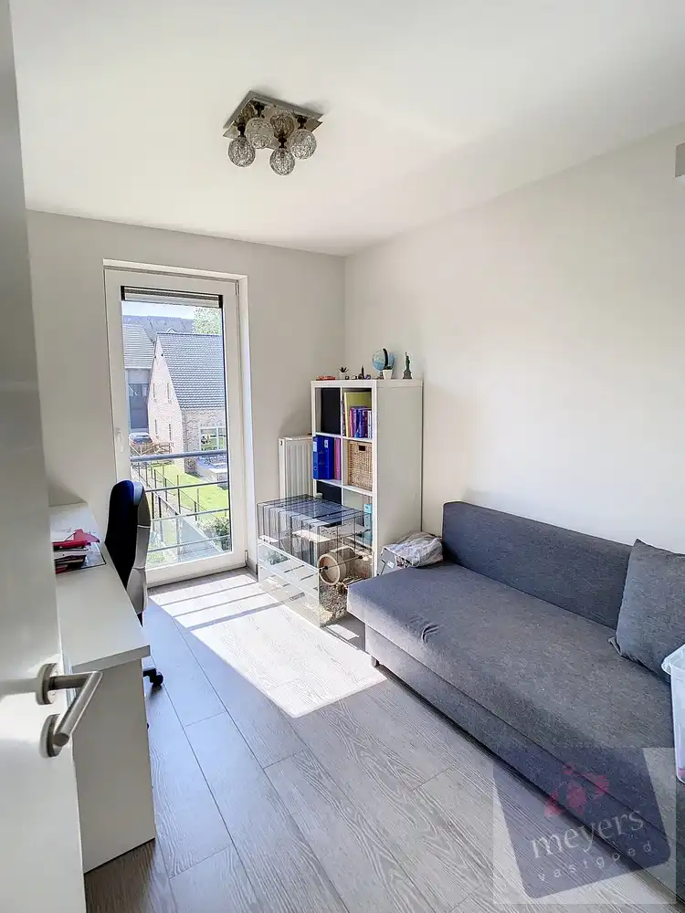 Halfopen bebouwing met tuin in rustige woonwijk te Borgloon foto 11