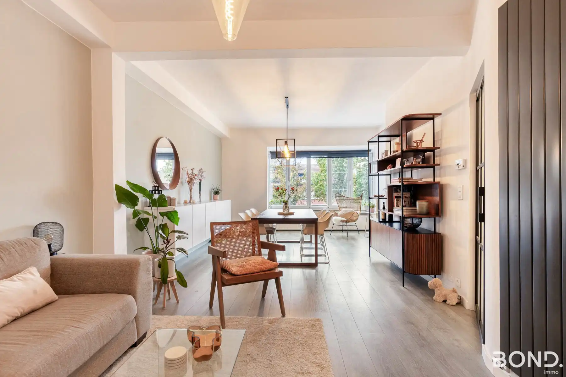 Instapklaar appartement te Aarschot!  foto {{pictureIndex}}