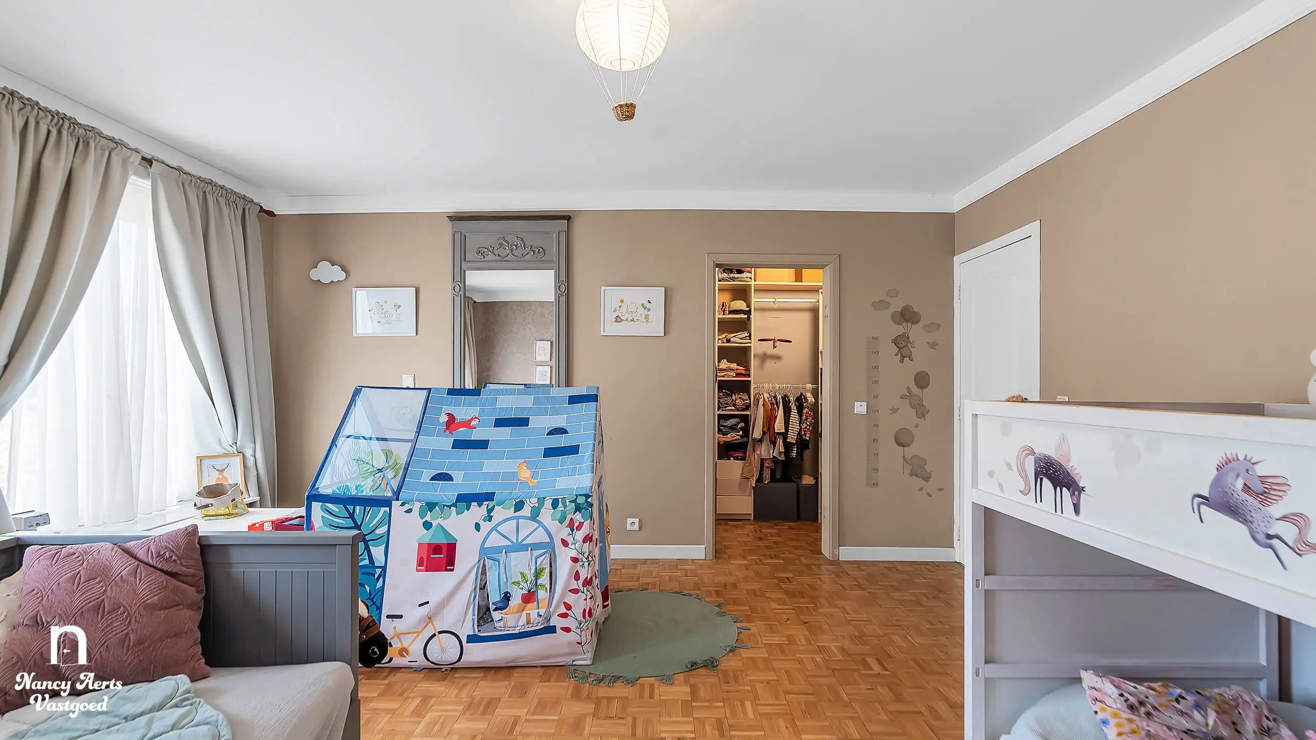 Veelzijdige villa met bijna 20 are groen en aparte woonunit foto 14