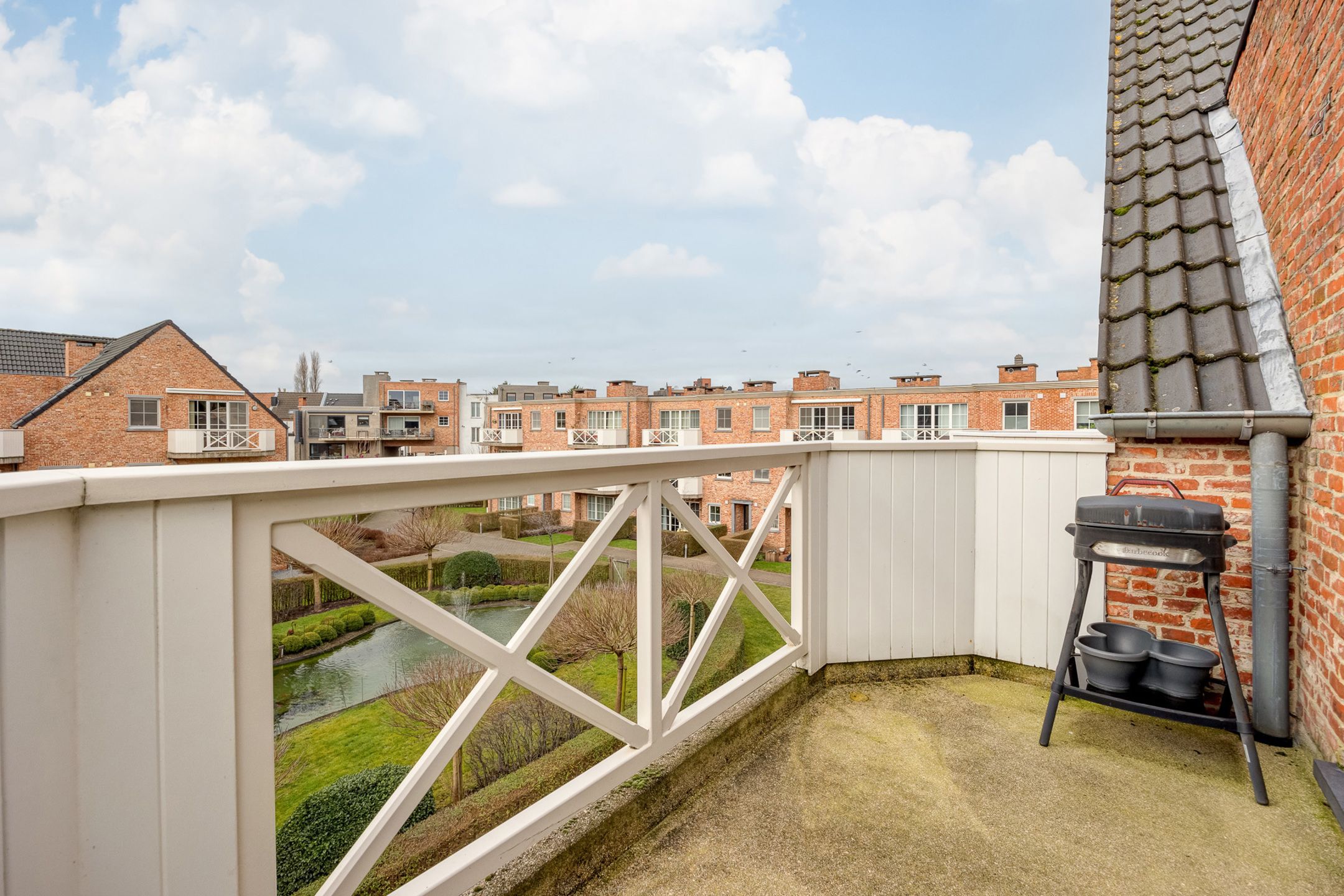 Modern 1-slpk app met staanpl. (78m²) in domein Hof ter Beke foto 2