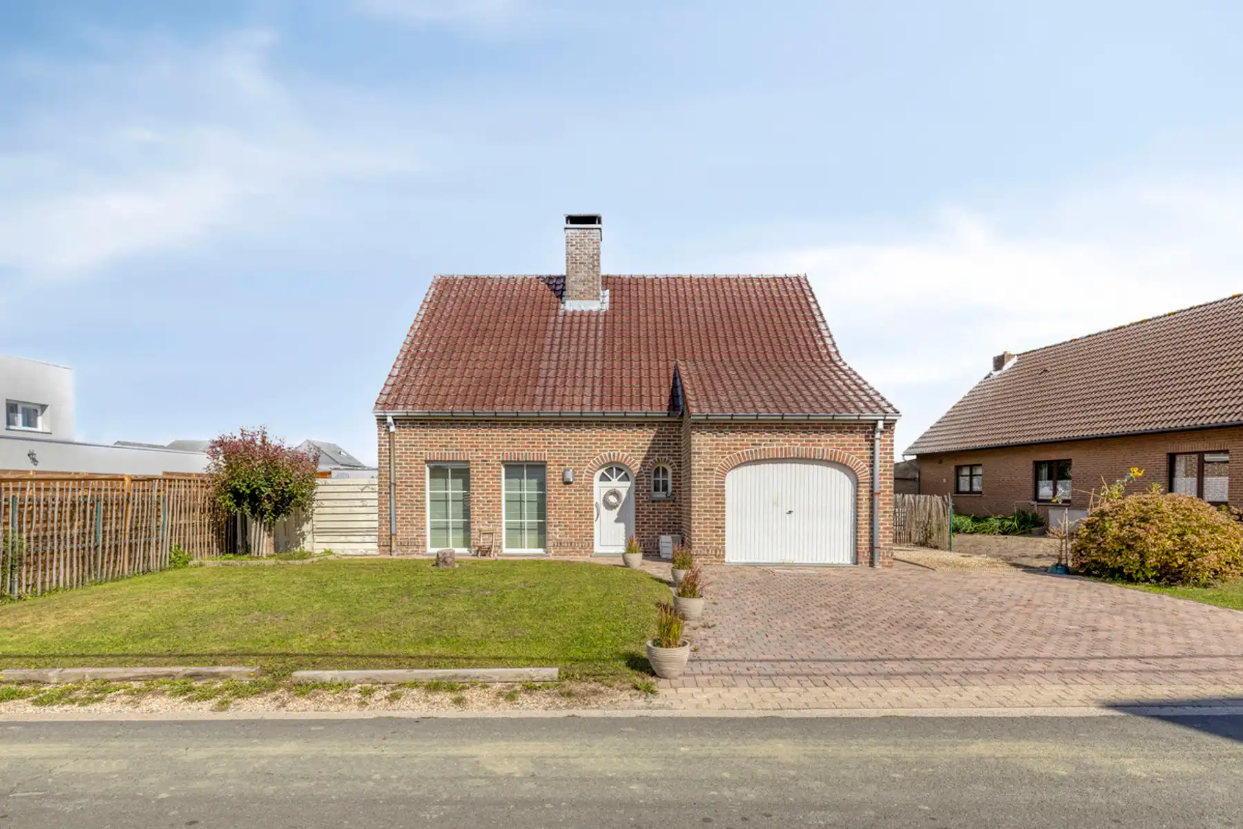 Rustig gelegen woning met prachtige tuin in Malderen  foto 2