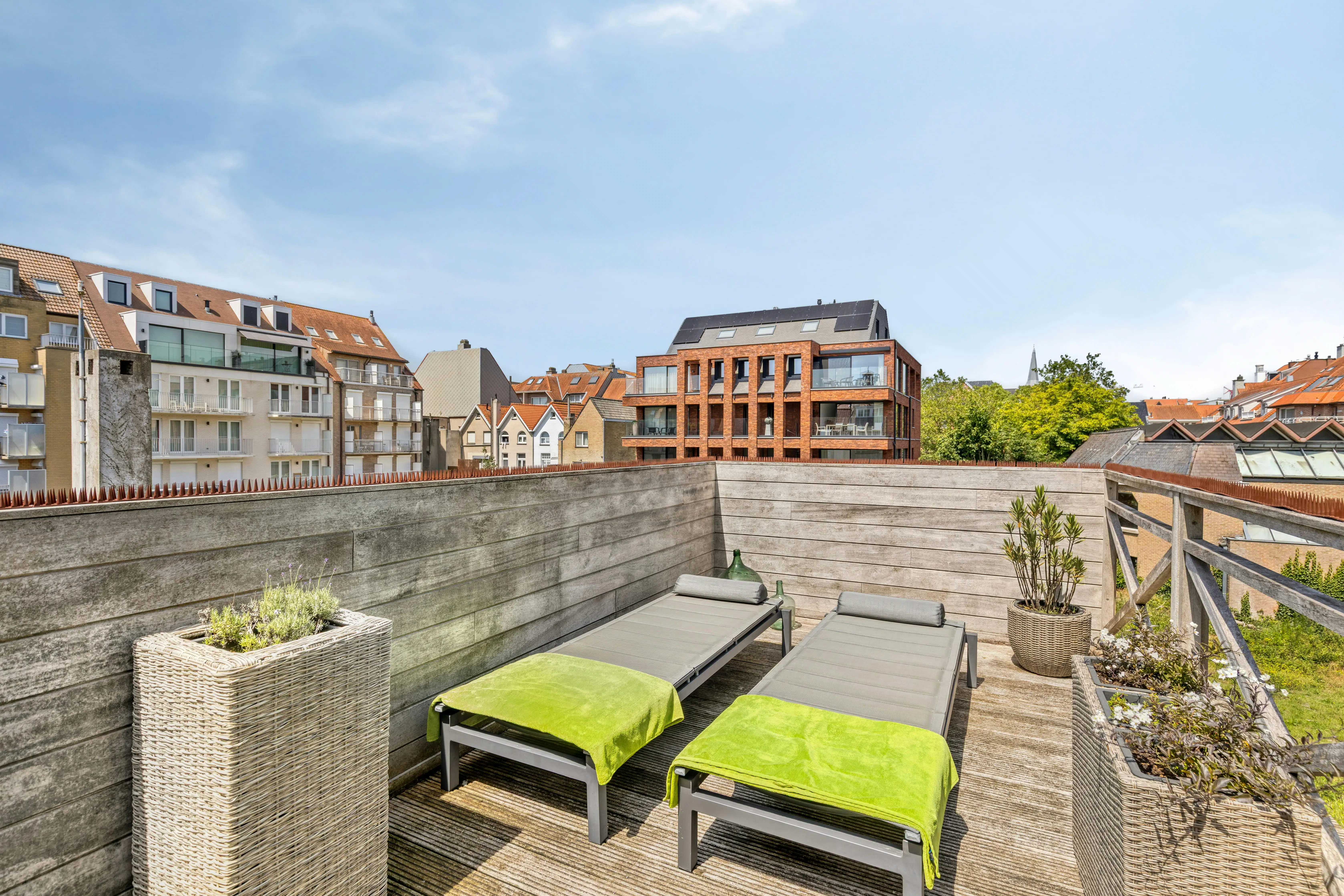 Karaktervolle woning met 4 slaapkamers in Knokke centrum foto 7