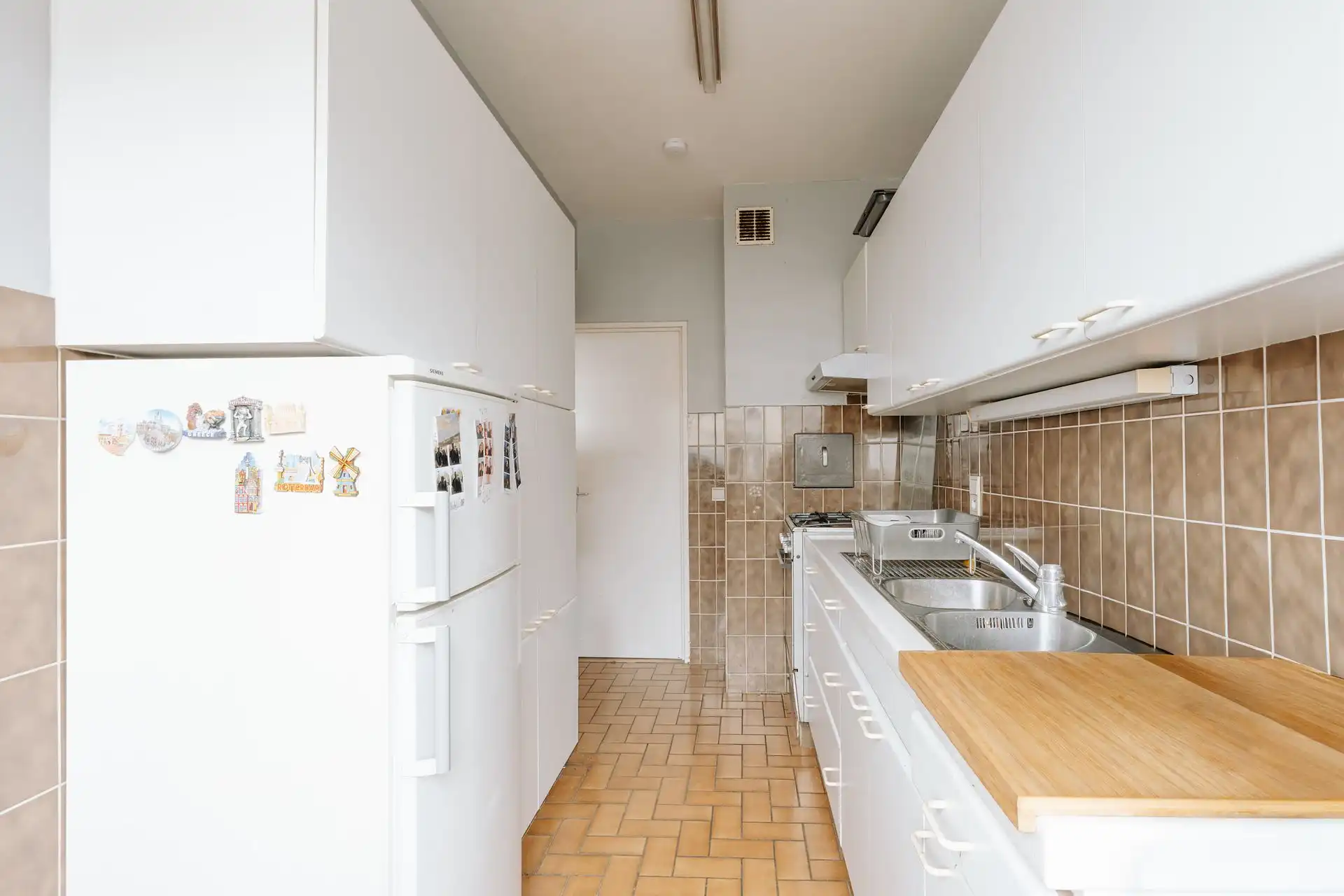 Karaktervol appartement met 2 kamers en dressing-bureau foto 10